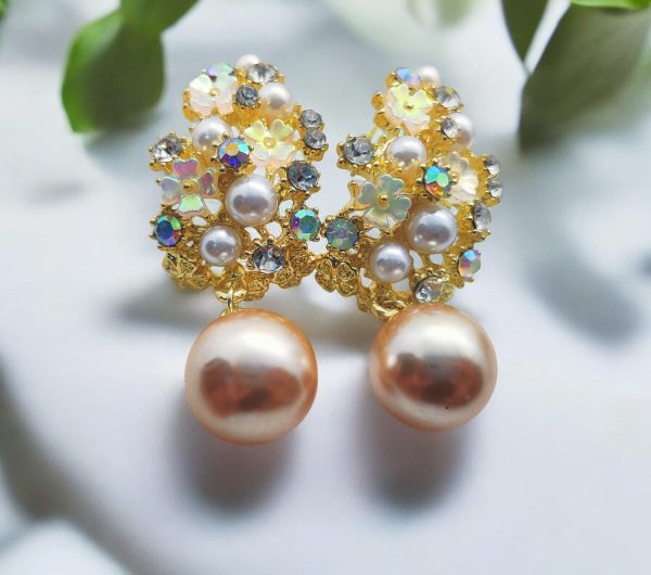 Floral Pearl Earrings