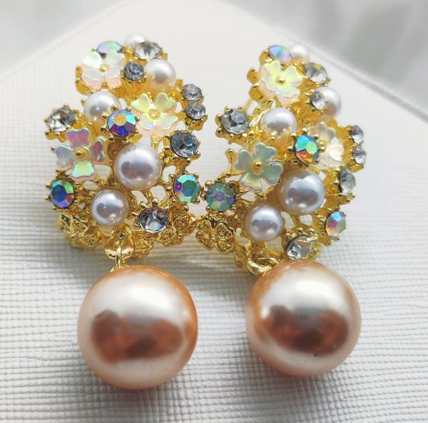 Floral Pearl Earrings